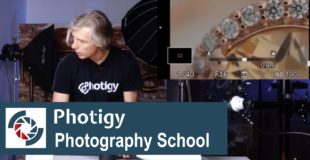 Jewelry photography tutorial: an easy and simple way to shoot jewelry on a table