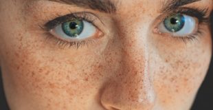 How to Create Stunning FRECKLES without Photoshop – Portrait Photography Tutorial